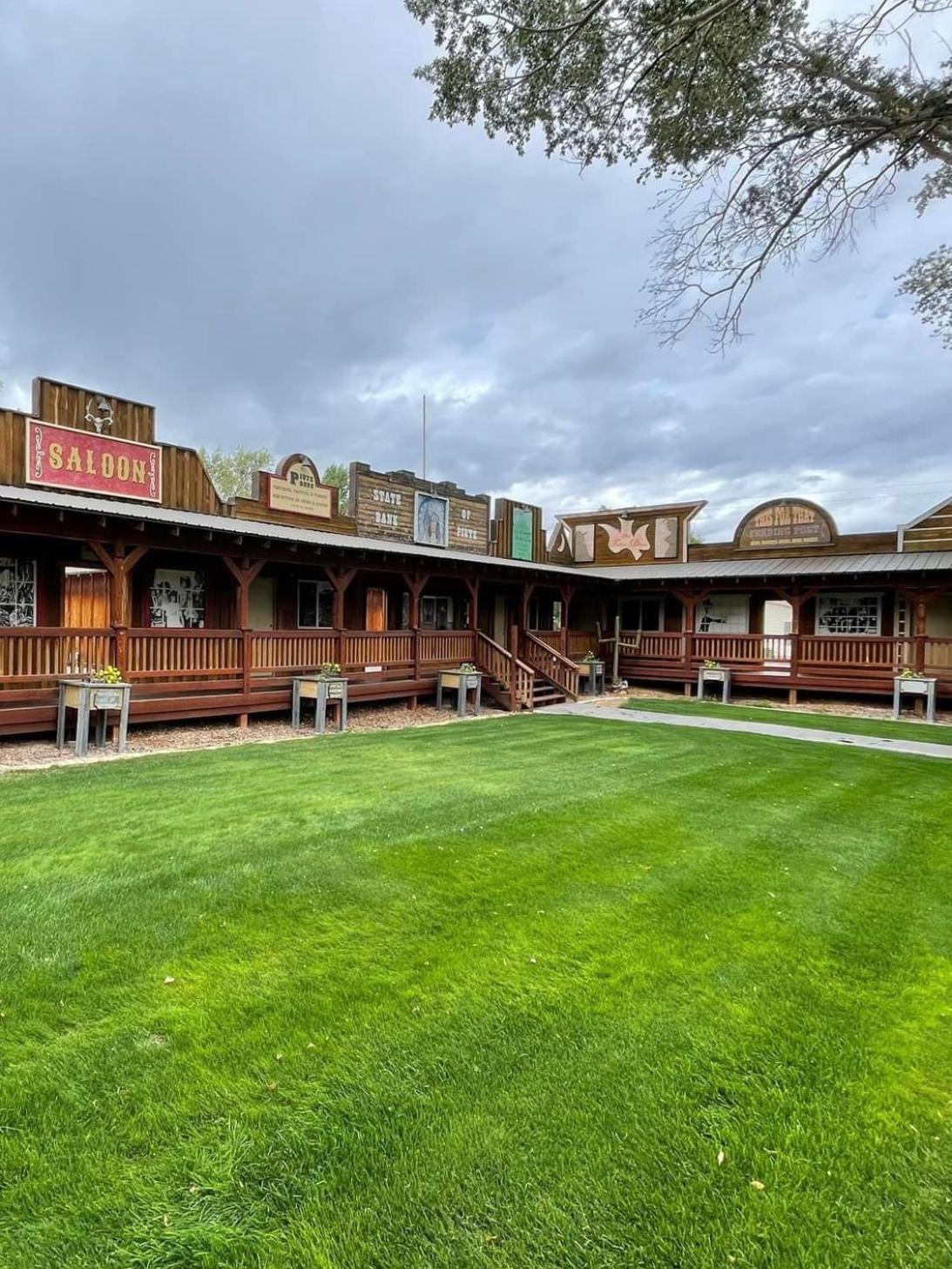 Moore'S Old Pine Inn Marysvale ภายนอก รูปภาพ